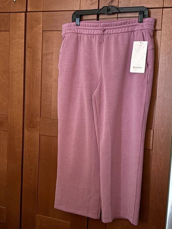 lululemon athletica Pants - Lululemon  Lululemon Softstreme Flared / Cropped Pants in a pinkish-mauve Sz 12